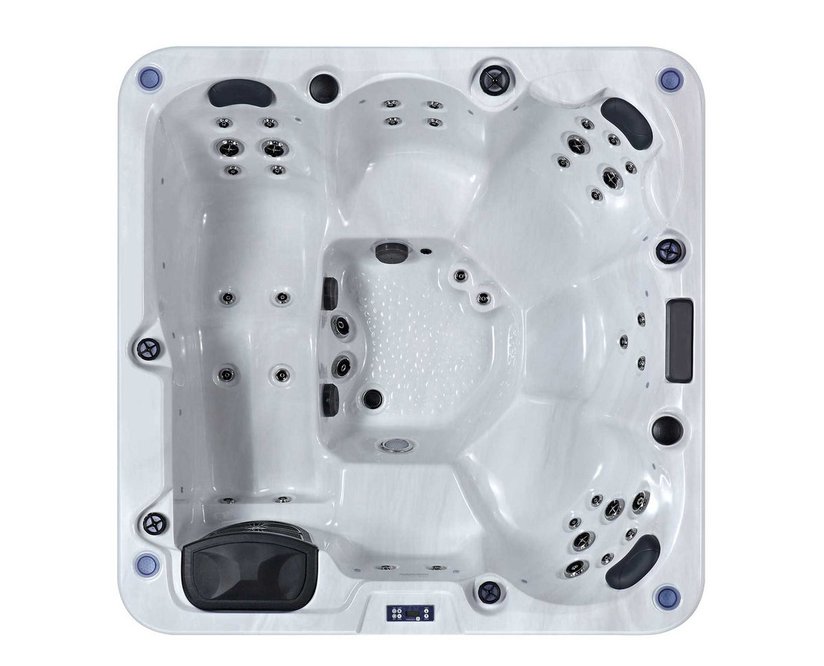 Georgian - 4-Person Hot Tub